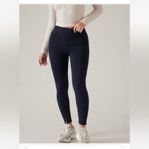 Athleta Delancey Highrise Skyline Tight / Leggings. Brand New w/ Tags! XS. Navy.